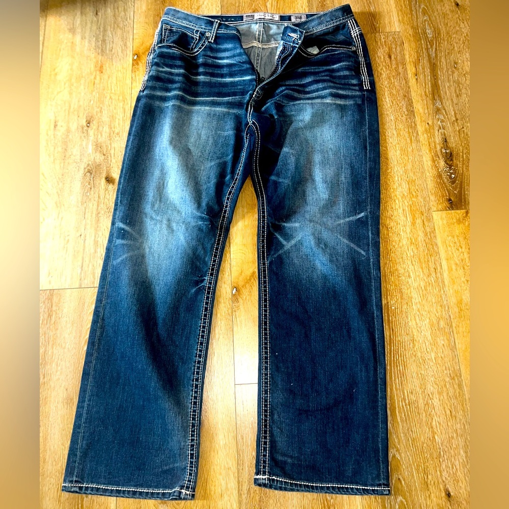 Men’s BKE Tyler cut 38R